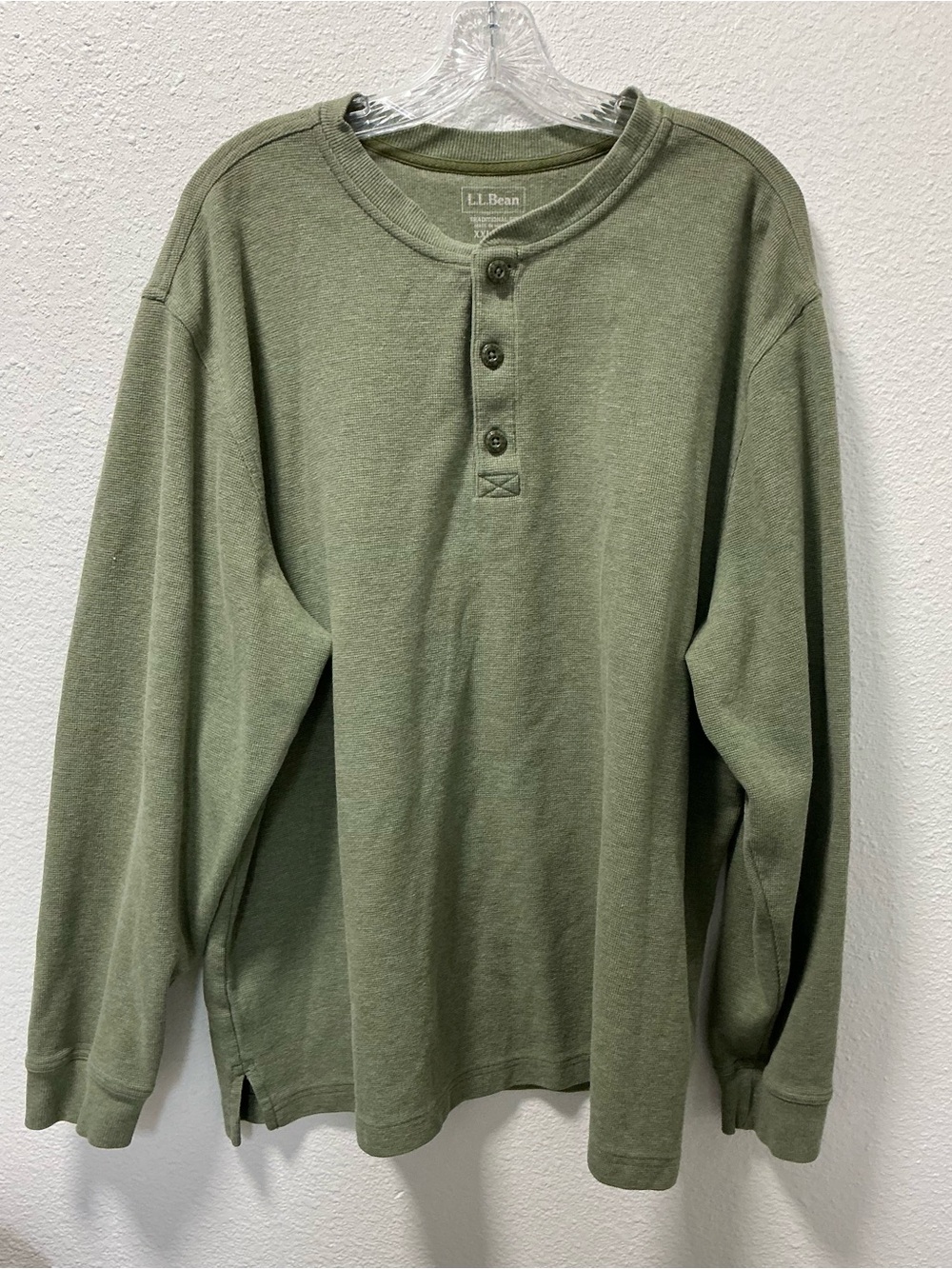 L.L. Bean Men’s XXL regular waffle knit long Olive Green Crewneck Henley Sweater